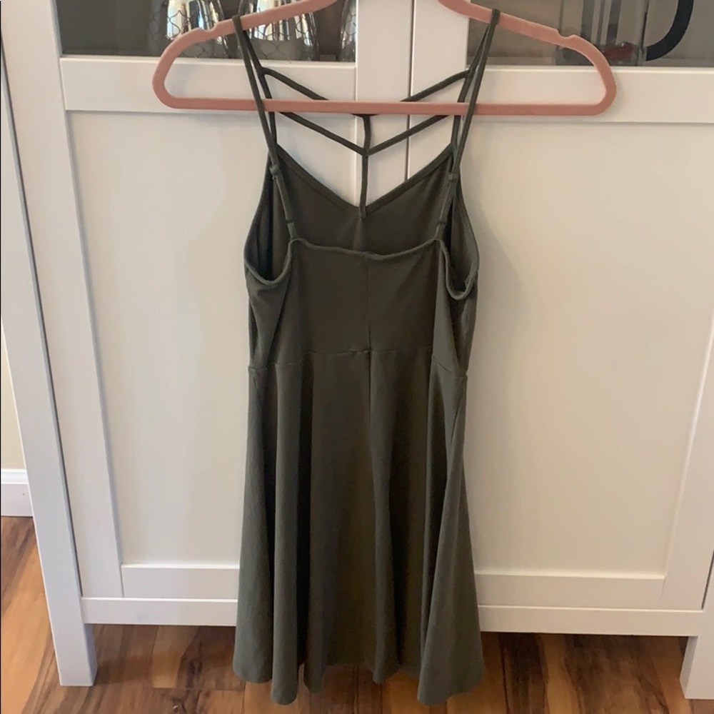 Express olive dress - Picture 3 of 4